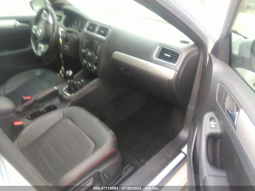 2013 VOLKSWAGEN GLI AUTOBAHN W/NAV 3VW5A7AJ6DM233481