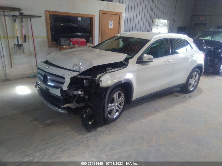 2015 MERCEDES-BENZ GLA-CLASS GLA 250 - WDCTG4GB6FJ076293