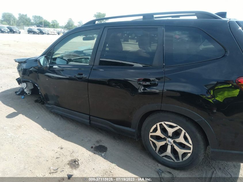 2020 SUBARU FORESTER PREMIUM - JF2SKAGC1LH555068