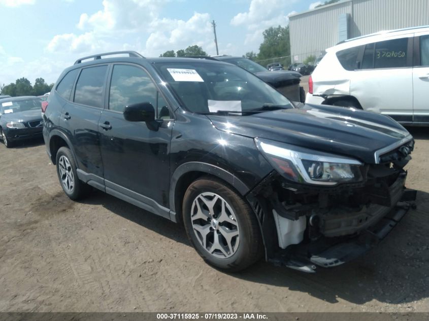 2020 SUBARU FORESTER PREMIUM - JF2SKAGC1LH555068