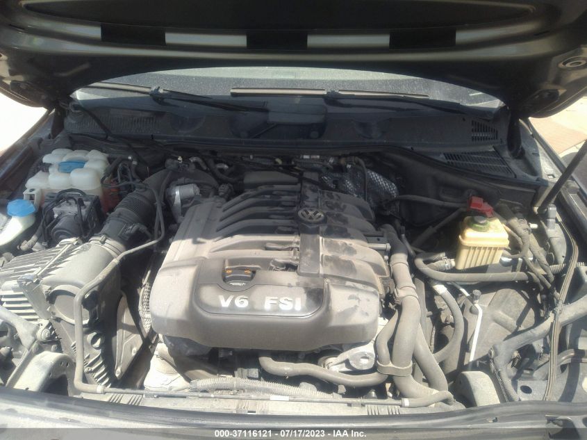2013 VOLKSWAGEN TOUAREG LUX - WVGEF9BP4DD002802