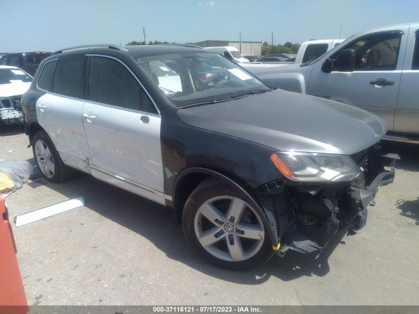 2013 VOLKSWAGEN TOUAREG LUX - WVGEF9BP4DD002802