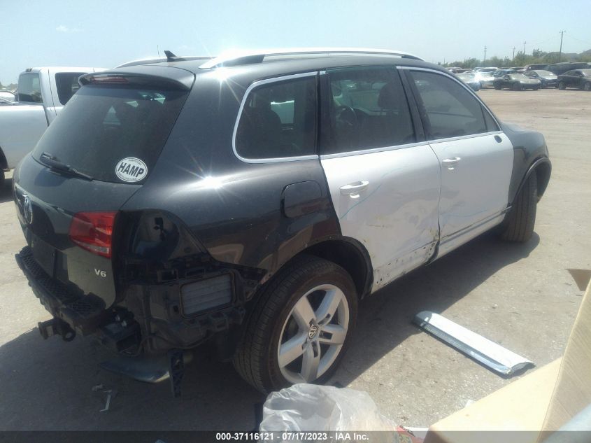 2013 VOLKSWAGEN TOUAREG LUX - WVGEF9BP4DD002802