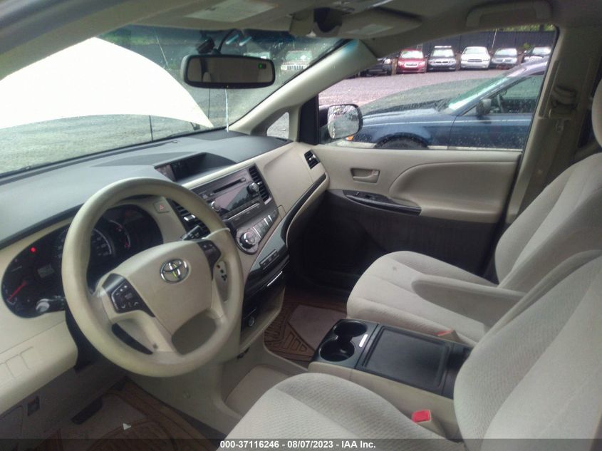 2013 TOYOTA SIENNA LE - 5TDKK3DCXDS346987
