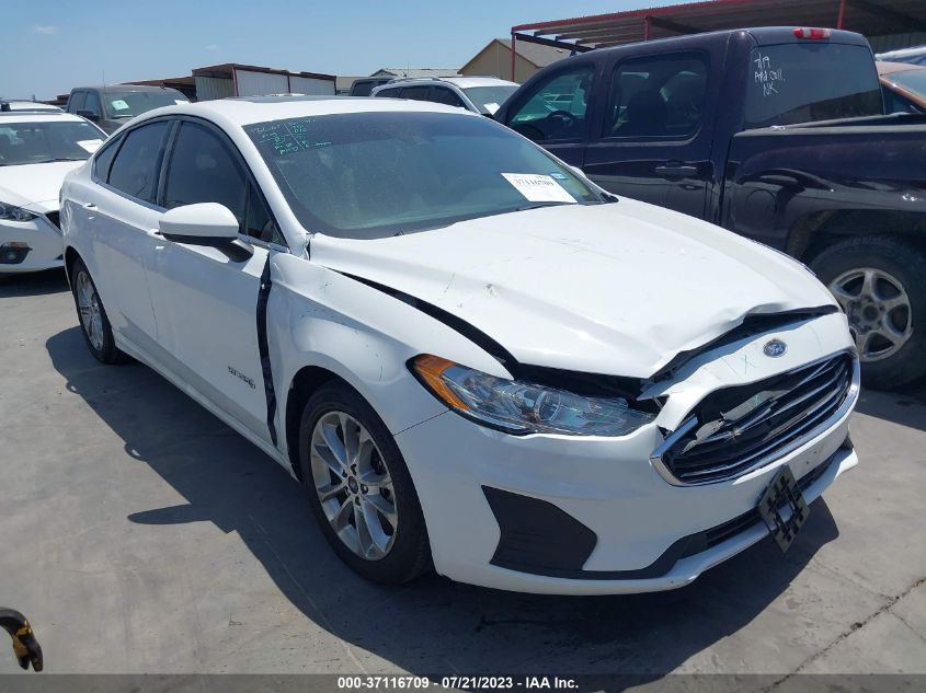 2019 FORD FUSION SE - 3FA6P0LU0KR2436