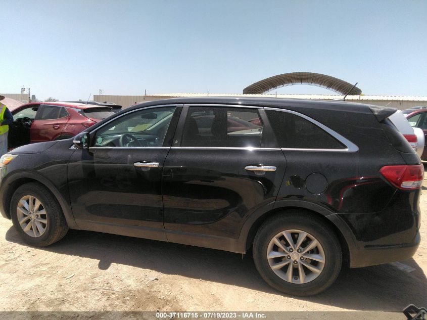 2017 KIA SORENTO L - 5XYPG4A38HG206084