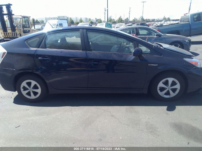 2015 TOYOTA PRIUS TWO - JTDKN3DU1F0469566