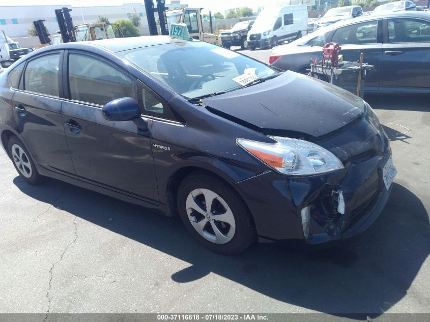 2015 TOYOTA PRIUS TWO - JTDKN3DU1F0469566