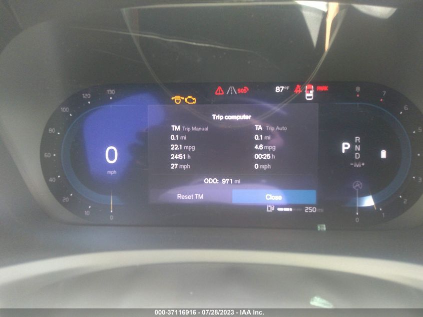 2023 VOLVO V60 CROSS COUNTRY B5 PLUS YV4L12WZ0P2106424