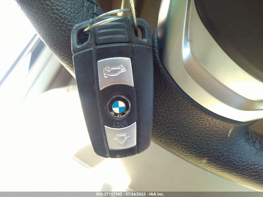 2015 BMW X1 SDRIVE28I - WBAVM1C50FV316725