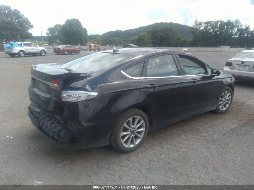 2017 FORD FUSION SE - 3FA6P0H70HR105078