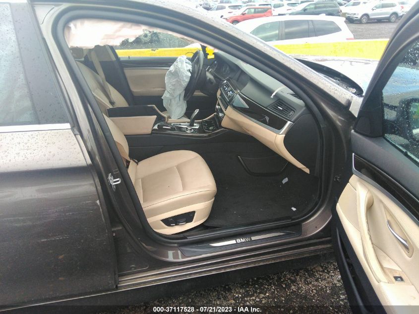 2013 BMW 5 SERIES 528I XDRIVE - WBAXH5C55DD111179