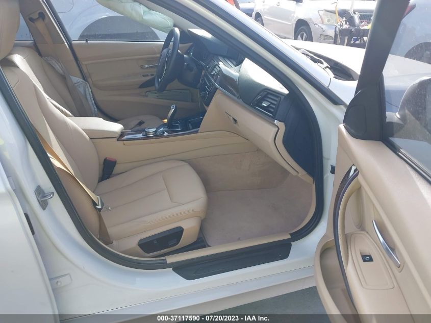 2014 BMW 3 SERIES 320I - WBA3B1G54ENS81015