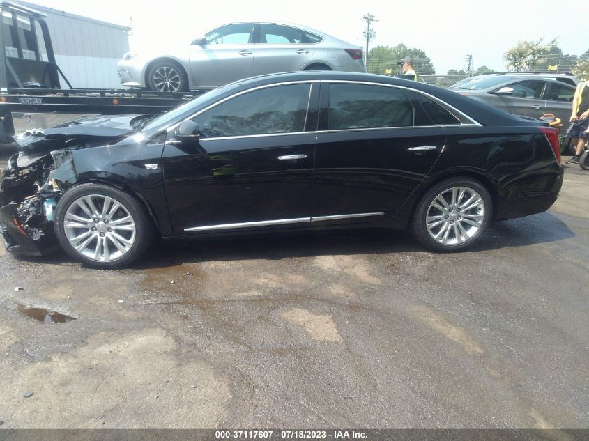 2018 CADILLAC XTS LUXURY - 2G61M5S32J9121636