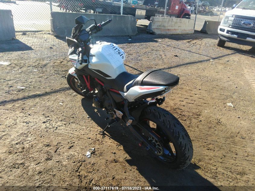 2022 KAWASAKI ER650 K ML5EREK13NDA58437