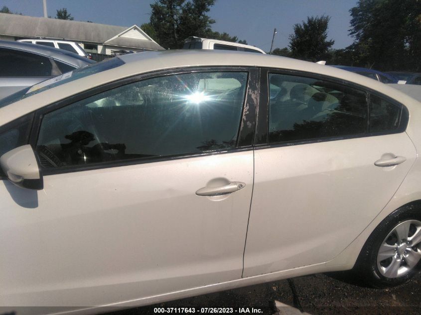 2015 KIA FORTE LX - KNAFK4A60F5374843
