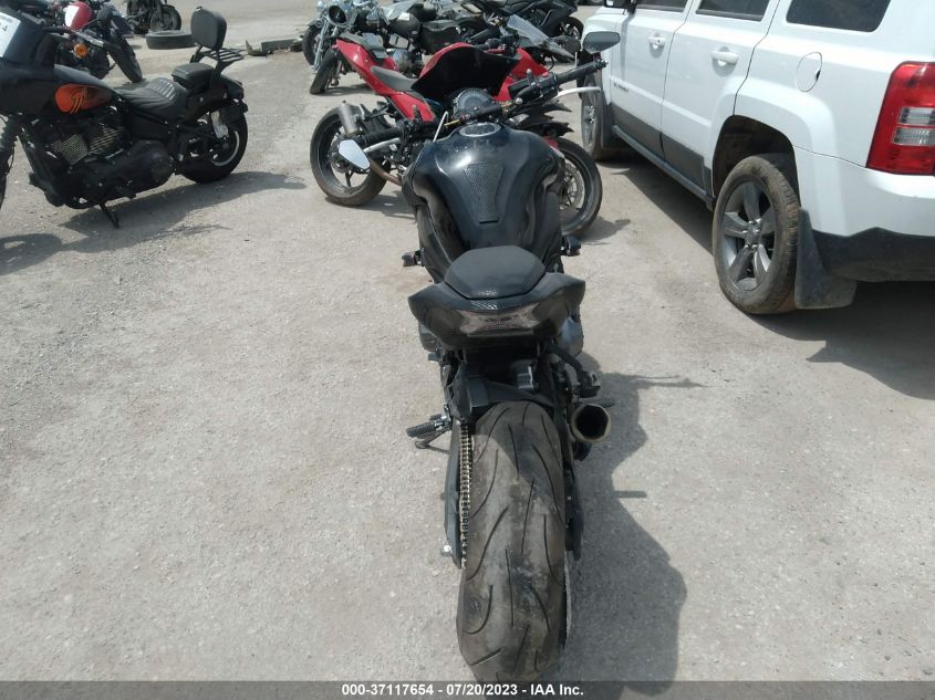 2018 KAWASAKI ZR900 - JKAZR2B13JA007514