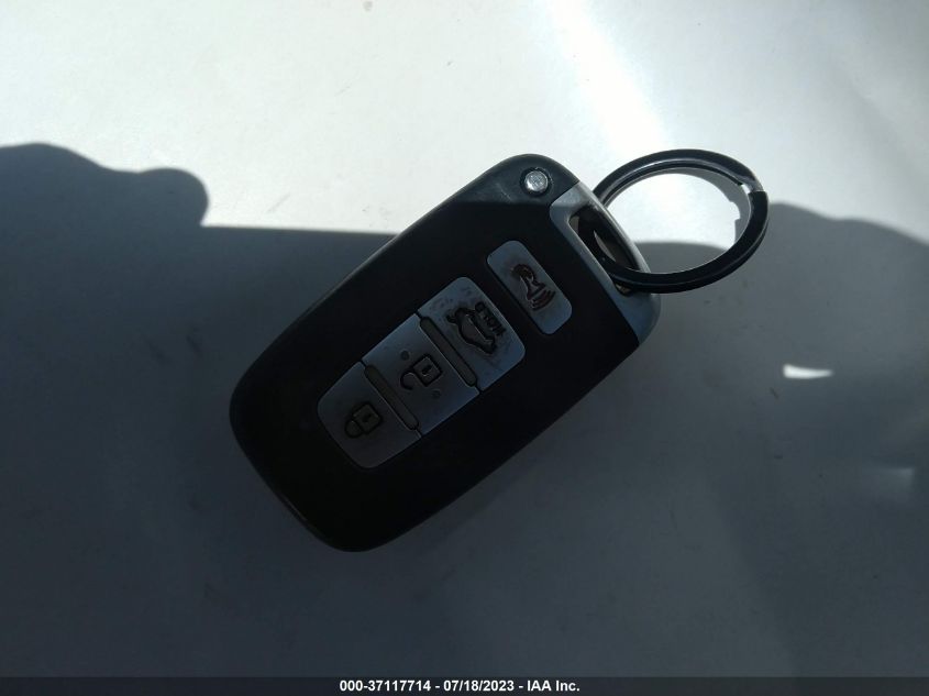 Auction sale of the 2013 KIA OPTIMA , vin: 5XXGR4A68DG171128, lot number: 37117714