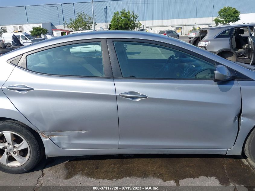 2015 HYUNDAI ELANTRA SE - 5NPDH4AE8FH571694