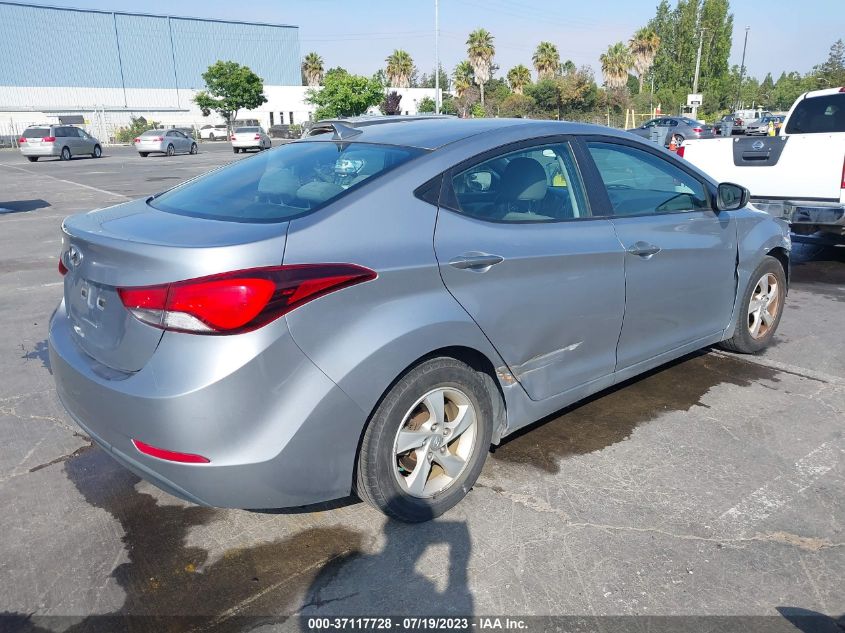 2015 HYUNDAI ELANTRA SE - 5NPDH4AE8FH571694