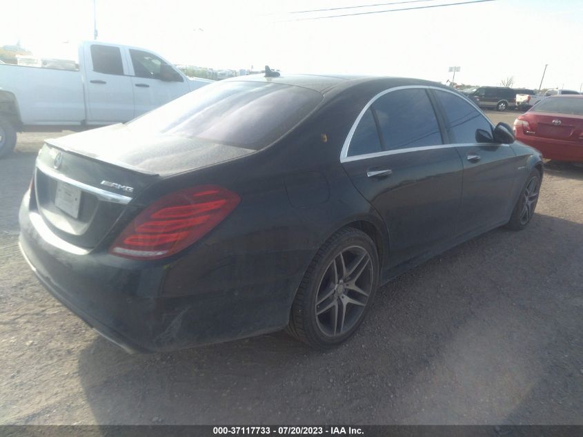 2015 MERCEDES-BENZ S 550 - WDDUG8CB0FA078568
