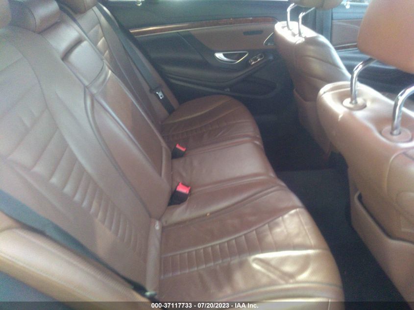2015 MERCEDES-BENZ S 550 - WDDUG8CB0FA078568