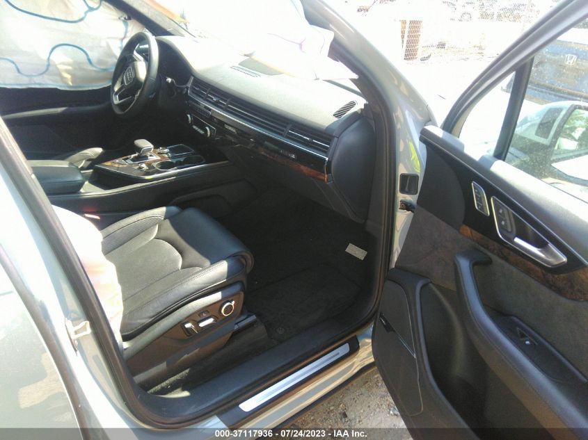 2019 AUDI Q7 PRESTIGE - WA1VAAF7XKD039312