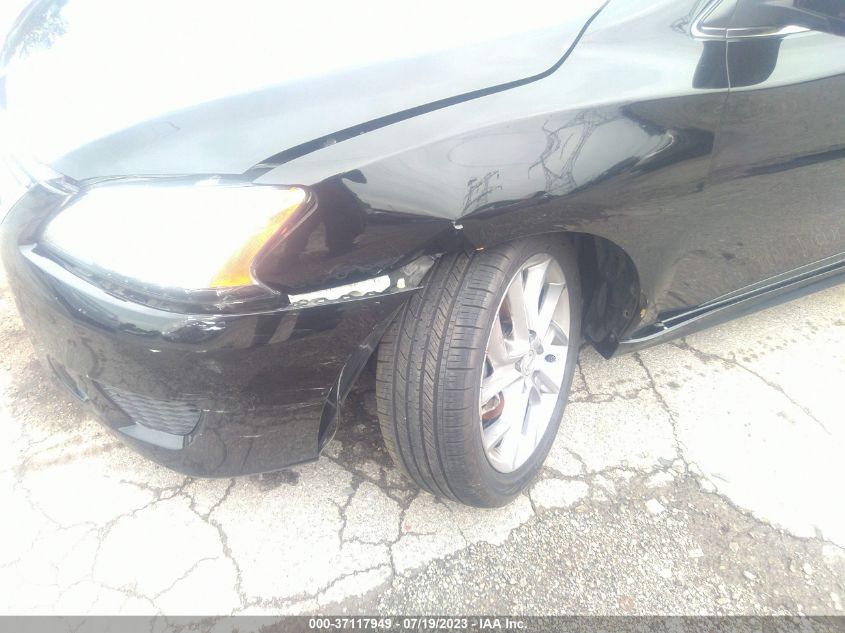 2015 NISSAN SENTRA SR - 3N1AB7AP8FY345233