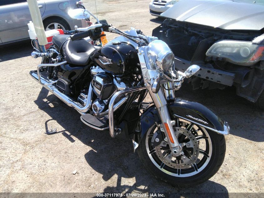 2017 HARLEY-DAVIDSON FLHR ROAD KING - 1HD1FBC17HB654365