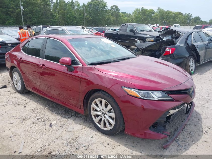 2018 TOYOTA CAMRY LE/SE/XLE/L - 4T1B11HK0JU525437