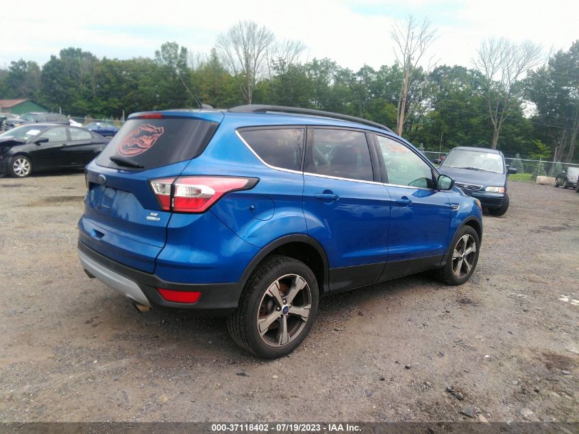 2017 FORD ESCAPE SE - 1FMCU9G97HUE28383