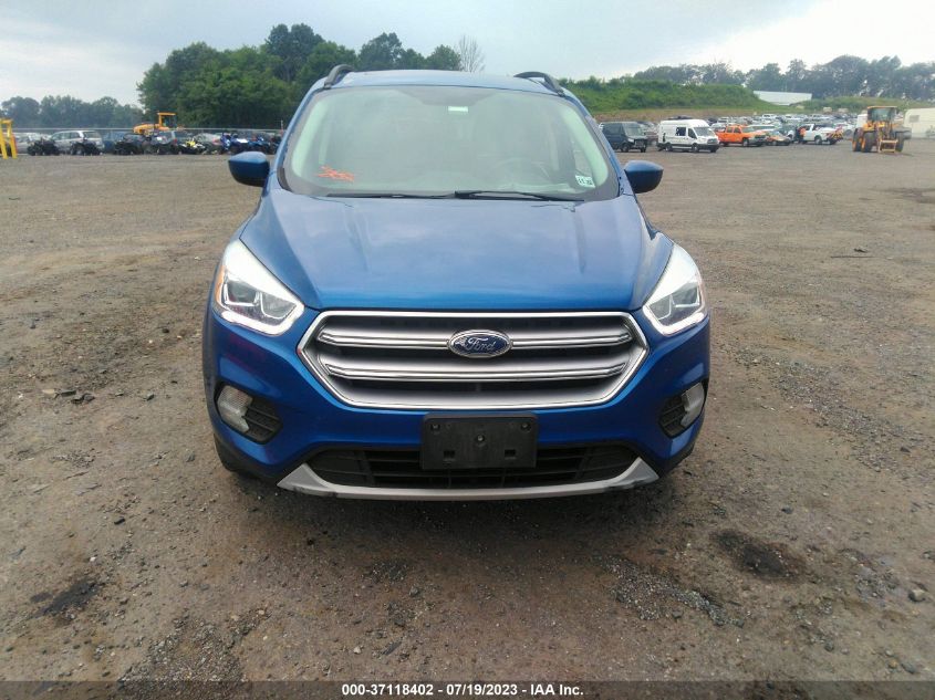 2017 FORD ESCAPE SE - 1FMCU9G97HUE28383