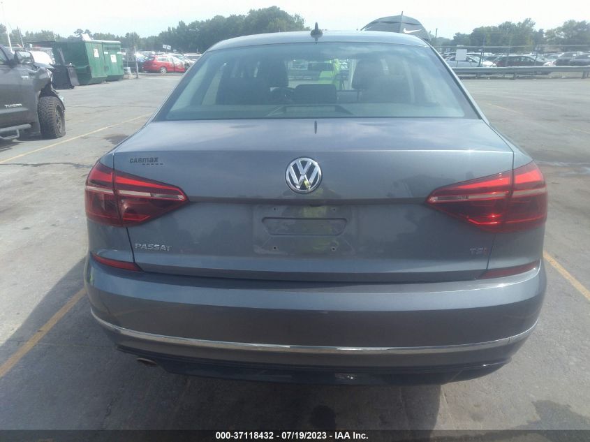 2018 VOLKSWAGEN PASSAT 2.0T S/R-LINE - 1VWAA7A39JC008579