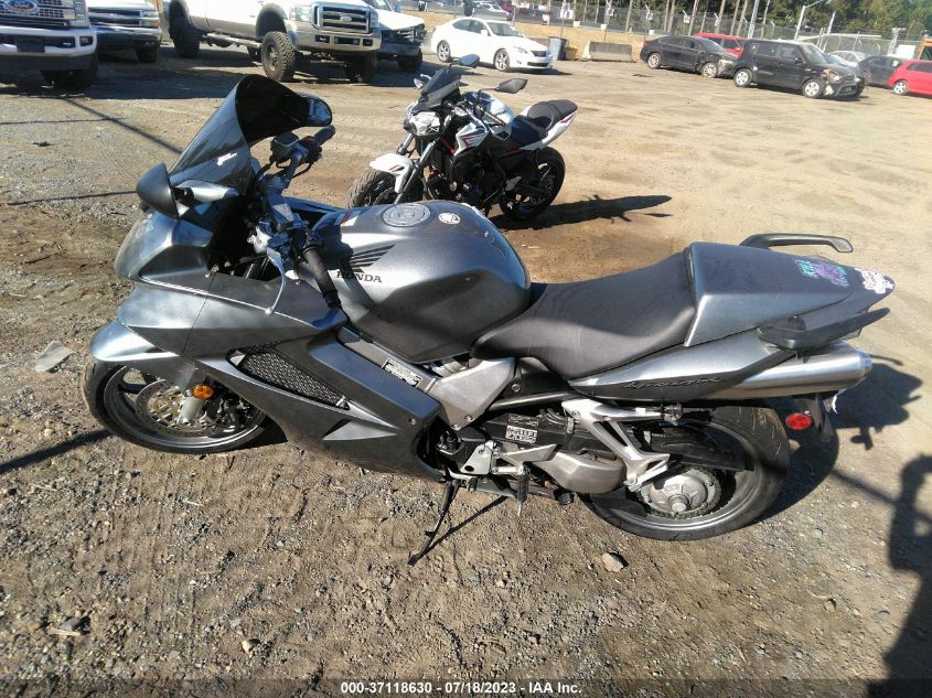 2008 HONDA VFR800 JH2RC46088M000465
