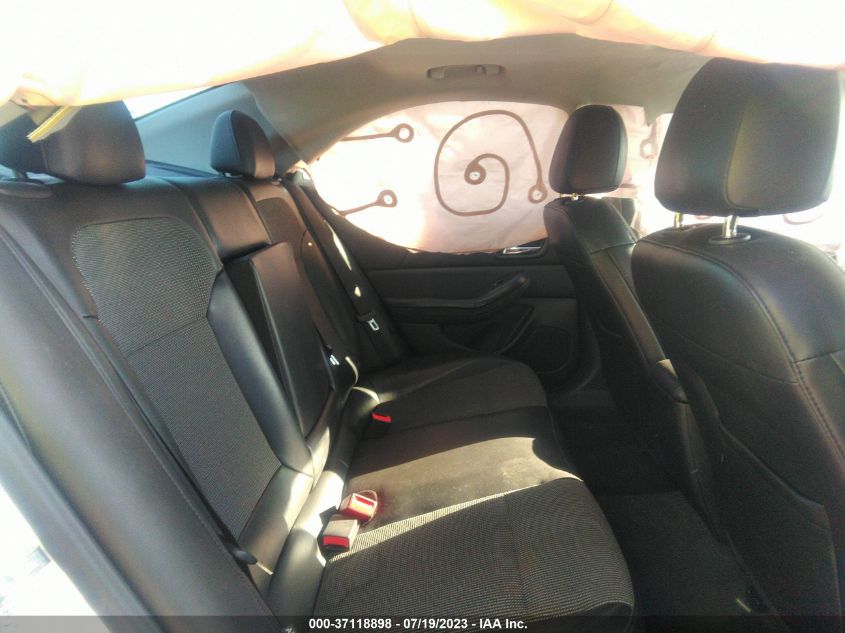 2015 CHEVROLET MALIBU 1LT - 1G11C5SL3FF205908