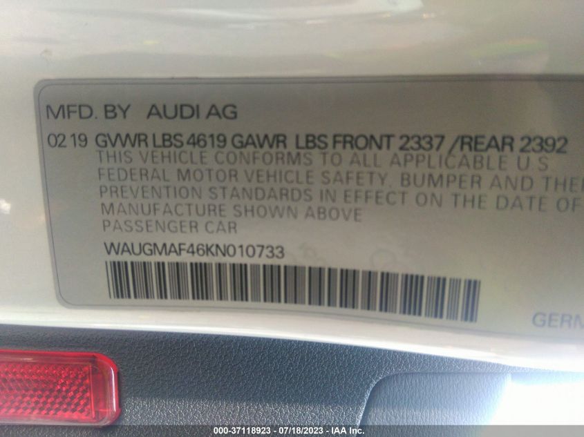 2019 AUDI A4 PREMIUM/TITANIUM PREMIUM - WAUGMAF46KN010733