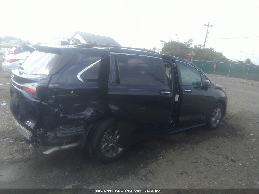 5TDYRKEC9MS072566 2021 TOYOTA SIENNA, photo no. 4