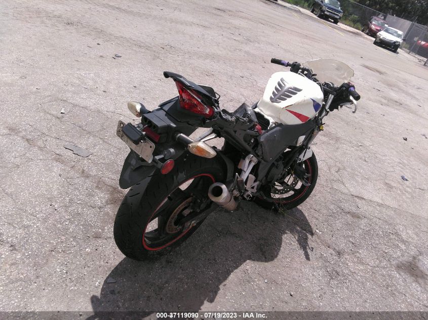 2013 HONDA CBR250 R MLHMC410XD5301654