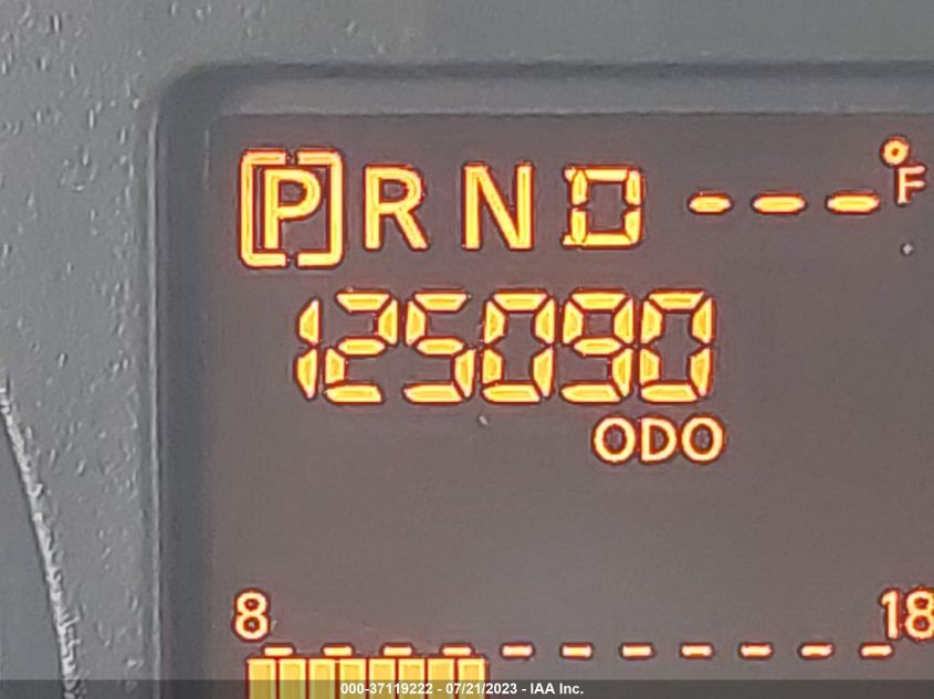 2015 NISSAN NVP SL 5BZAF0AA5FN852592