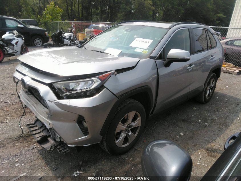2019 TOYOTA RAV4 XLE - JTMP1RFV2KD518965