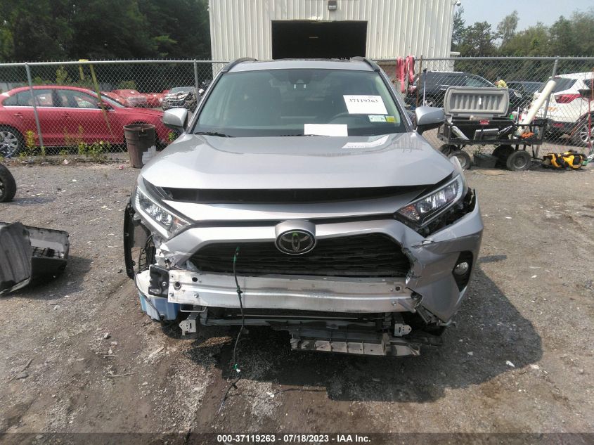 2019 TOYOTA RAV4 XLE - JTMP1RFV2KD518965