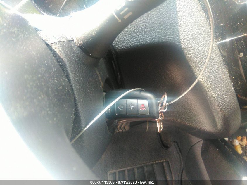 2017 NISSAN ROGUE S/SL/SV - JN8AT2MTXHW396561