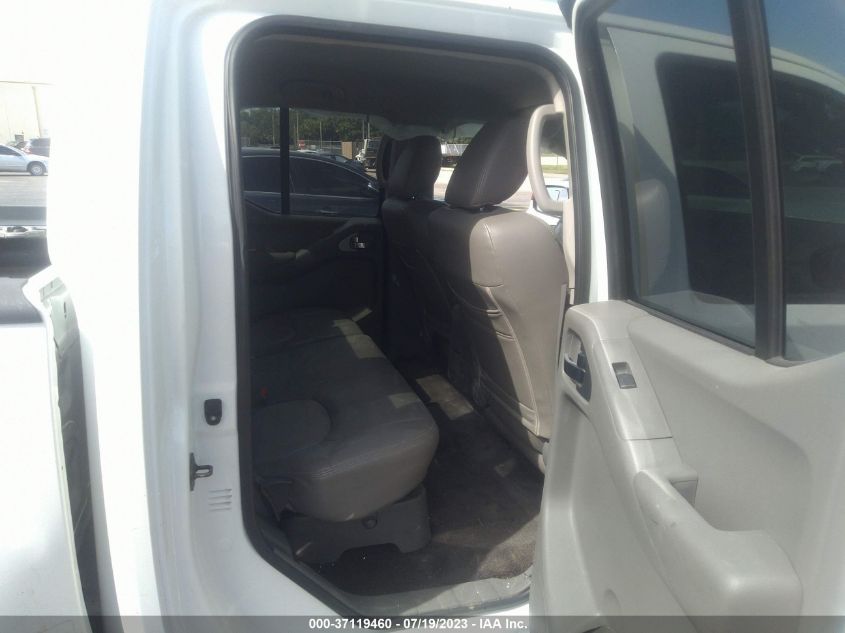 2015 NISSAN FRONTIER S/SV/SL/PRO-4X - 1N6AD0ER8FN765935