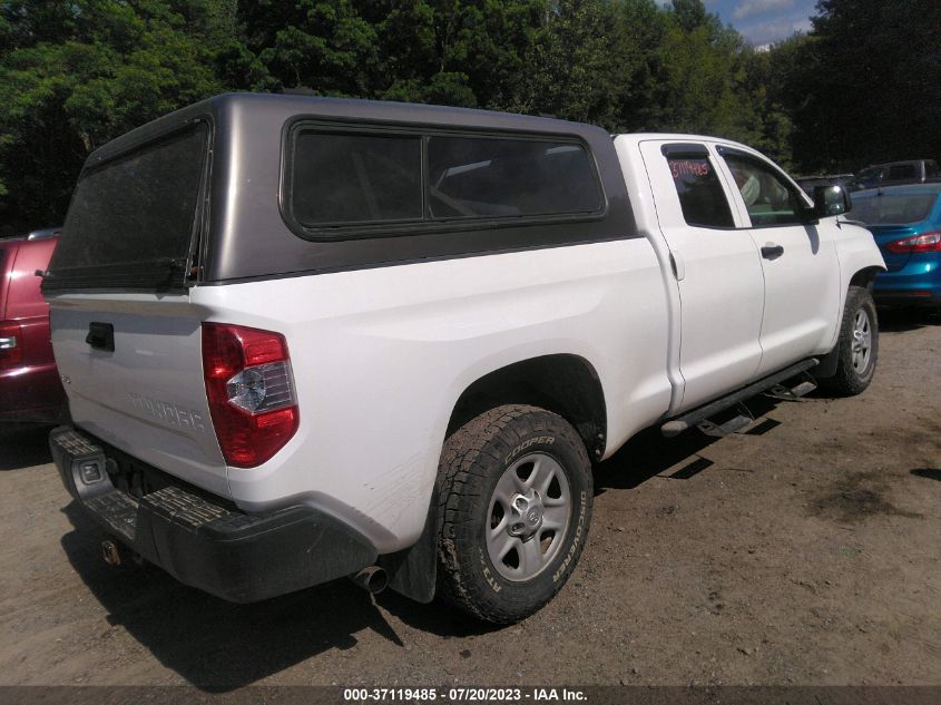 5TFUM5F13KX082481 Toyota Tundra DOUBLE CAB SR/SR5 4