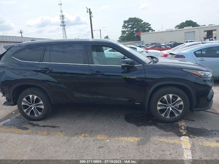 2020 TOYOTA HIGHLANDER HYBRID XLE - 5TDGBRCH9LS501047