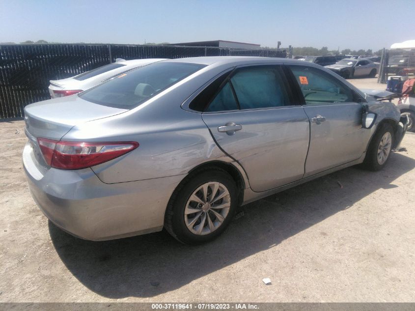 2016 TOYOTA CAMRY LE/XLE/SE/XSE - 4T4BF1FK6GR575987