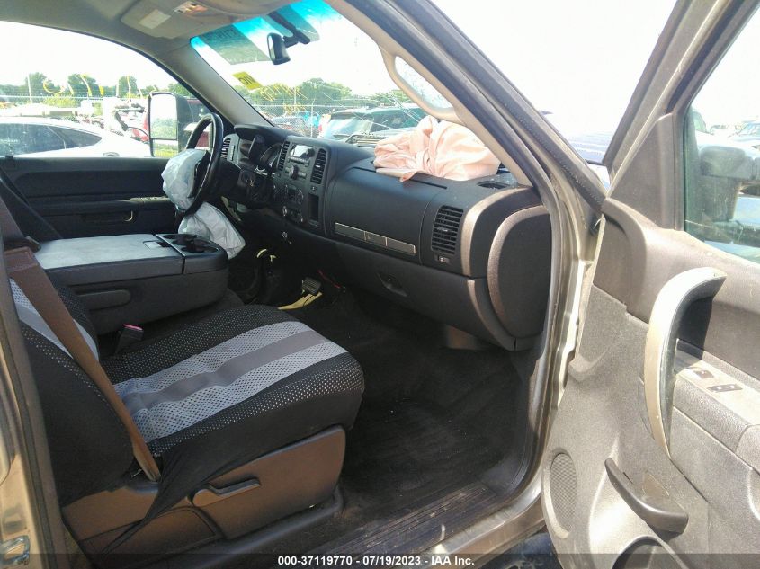 2013 CHEVROLET SILVERADO 2500HD LT - 1GC1KXEG2DF174846