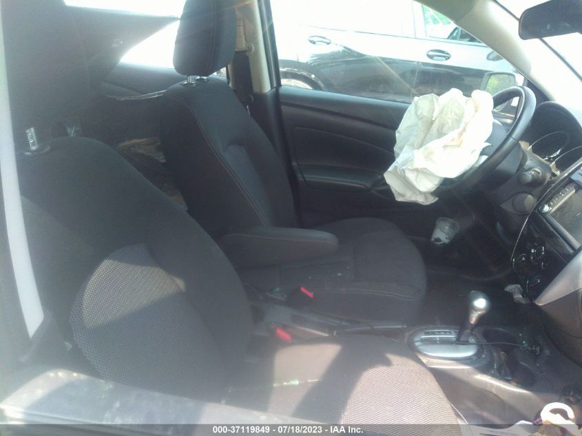 2019 NISSAN VERSA SEDAN SV - 3N1CN7AP0KL815374