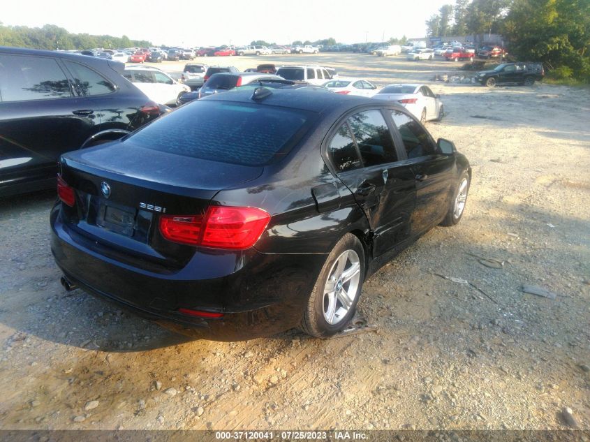 2013 BMW 3 SERIES 328I - WBA3A5G52DNP23038