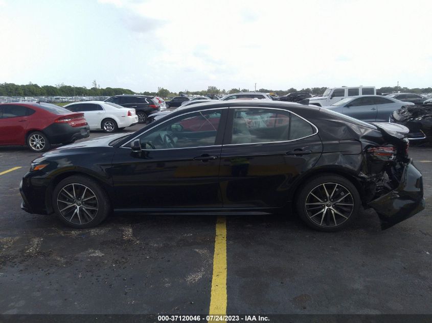 2022 TOYOTA CAMRY SE - 4T1G11AK1NU643938